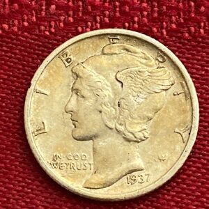 Vintage 1937S MERCURY DIME WITH GOLDEN TONING
